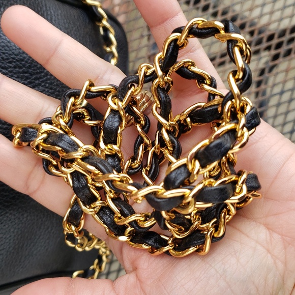 Vintage MCM Black Leather Gold Chain Mini Crossbody Bag Made in Germany Classic - Picture 6 of 17